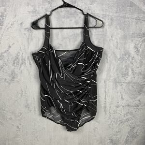 Miraclesuit Women's Sanibel One Piece swimsuit Black Bathing Suit 24W Beach